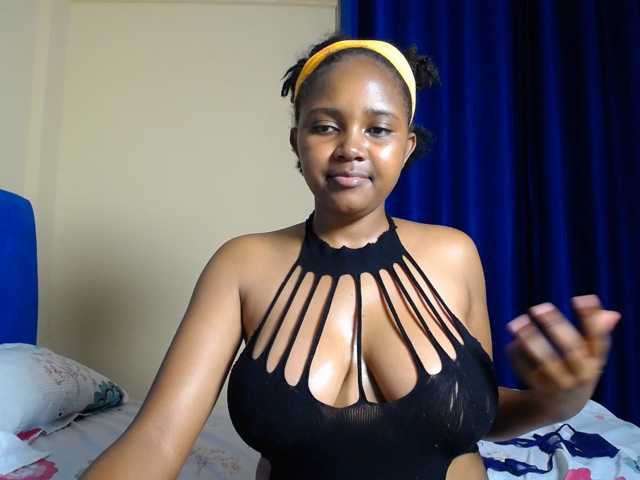 CumCloserr live cam on BongaCams