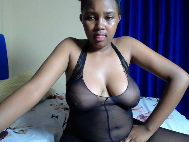 CumCloserr live cam on BongaCams
