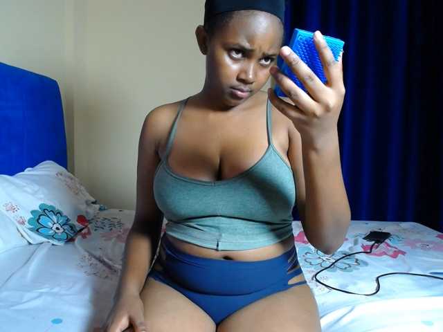 CumCloserr live cam on BongaCams