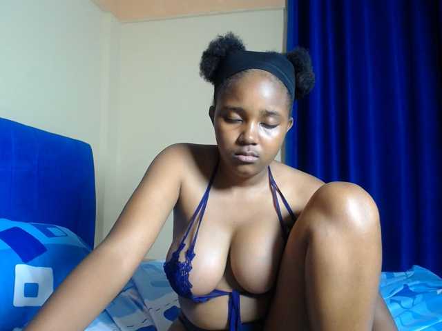 CumCloserr live cam on BongaCams
