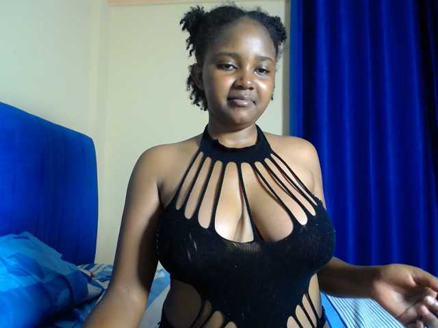 CumCloserr live cam on BongaCams