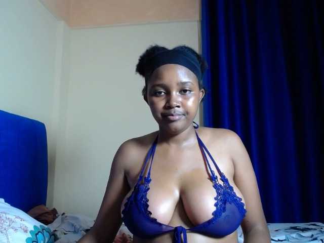 CumCloserr live cam on BongaCams