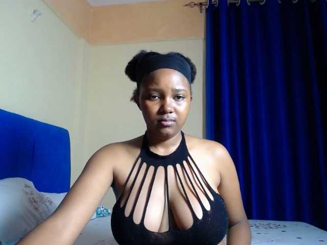 CumCloserr live cam on BongaCams
