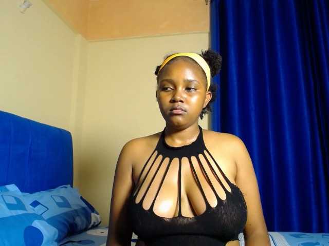 CumCloserr live cam on BongaCams