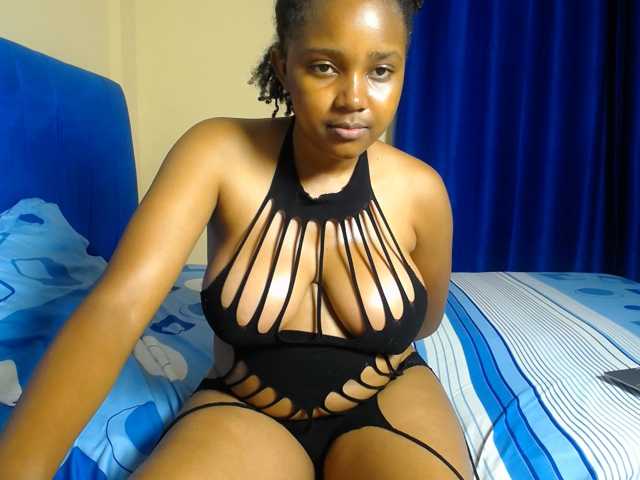 CumCloserr live cam on BongaCams