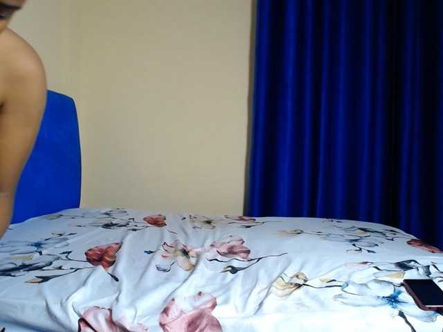 CumCloserr live cam on BongaCams