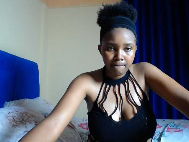CumCloserr live cam on BongaCams