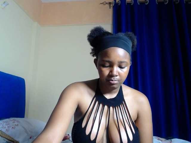 CumCloserr live cam on BongaCams