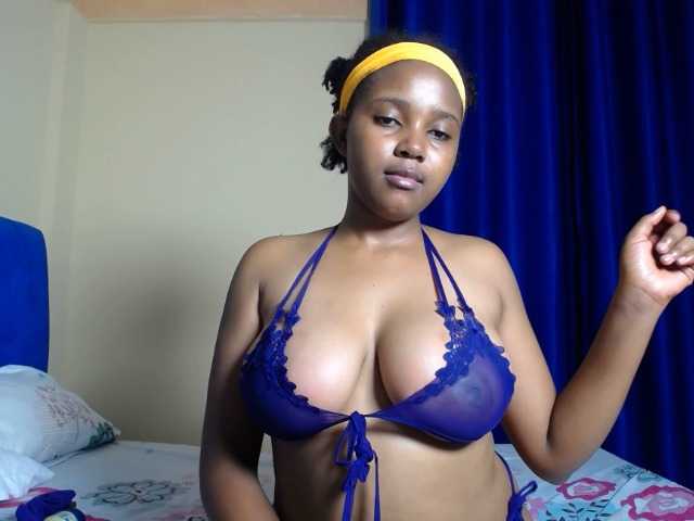 CumCloserr live cam on BongaCams