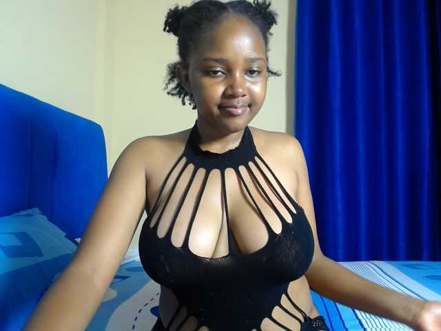 CumCloserr, en directo ahora en BongaCams