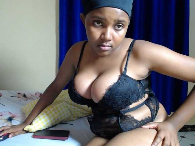 CumCloserr live cam on BongaCams