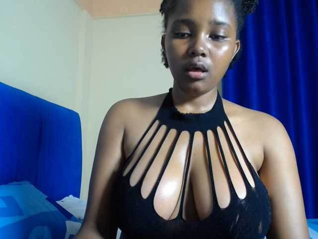 CumCloserr live cam on BongaCams