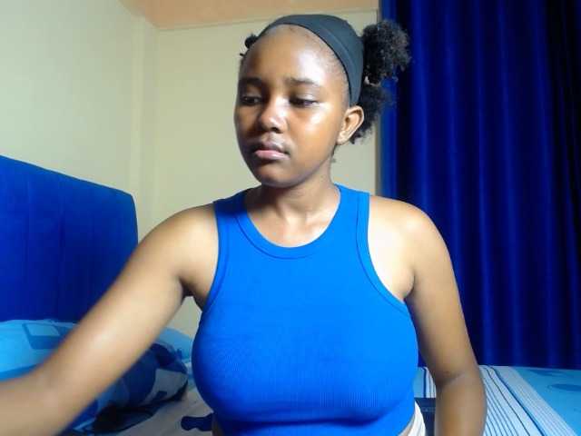CumCloserr live cam on BongaCams