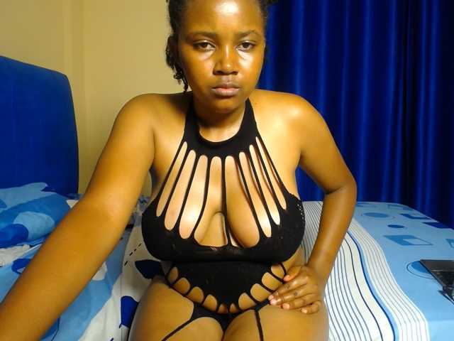 CumCloserr live cam on BongaCams