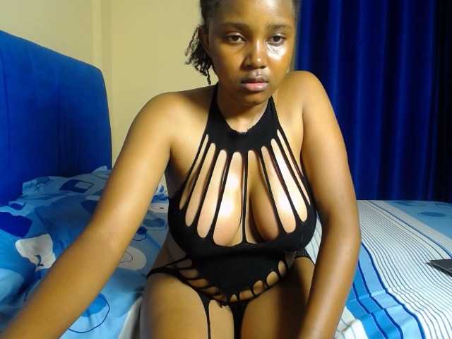 CumCloserr live cam on BongaCams