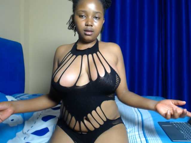 CumCloserr live cam on BongaCams