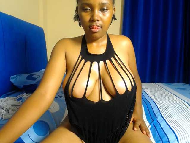 CumCloserr live cam on BongaCams
