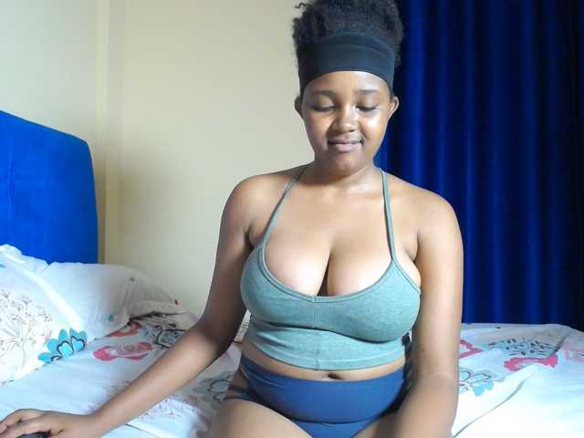 CumCloserr live cam on BongaCams