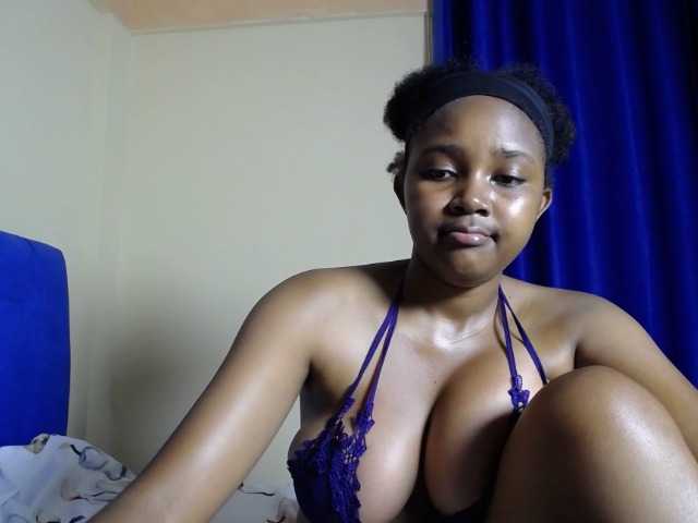 CumCloserr live cam on BongaCams