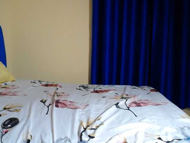 CumCloserr live cam on BongaCams