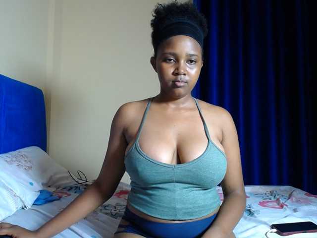 CumCloserr live cam on BongaCams