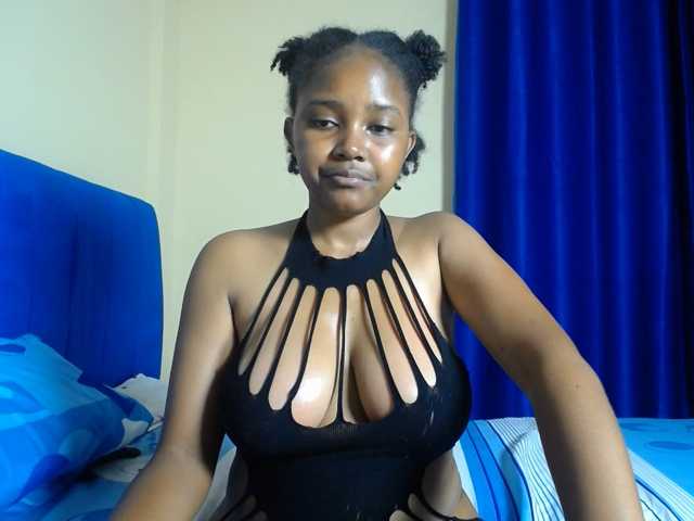 CumCloserr, en vivo ahora en BongaCams