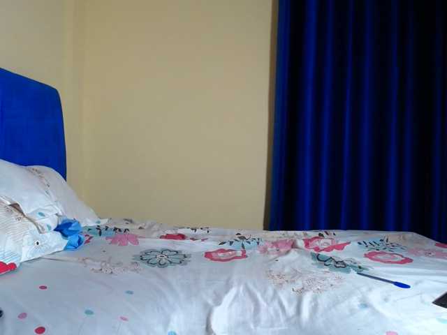 CumCloserr live cam on BongaCams