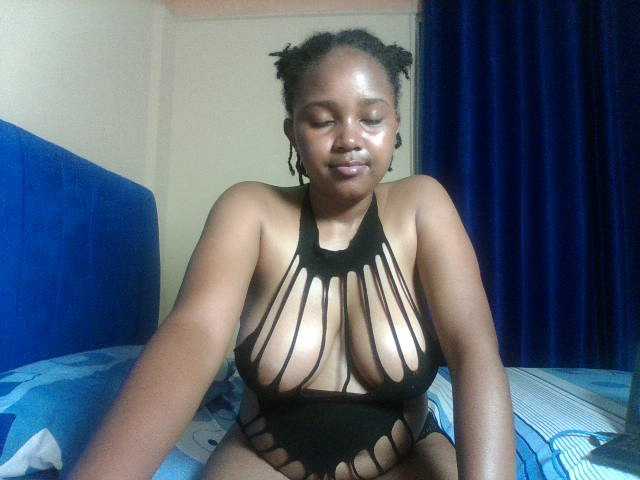 CumCloserr live cam on BongaCams