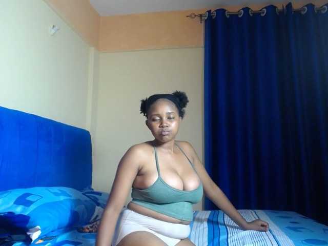CumCloserr live cam on BongaCams