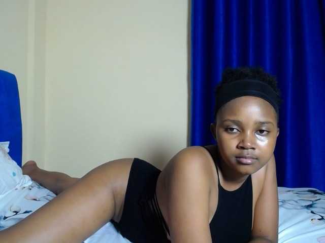 CumCloserr live cam on BongaCams