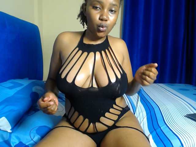 CumCloserr live cam on BongaCams