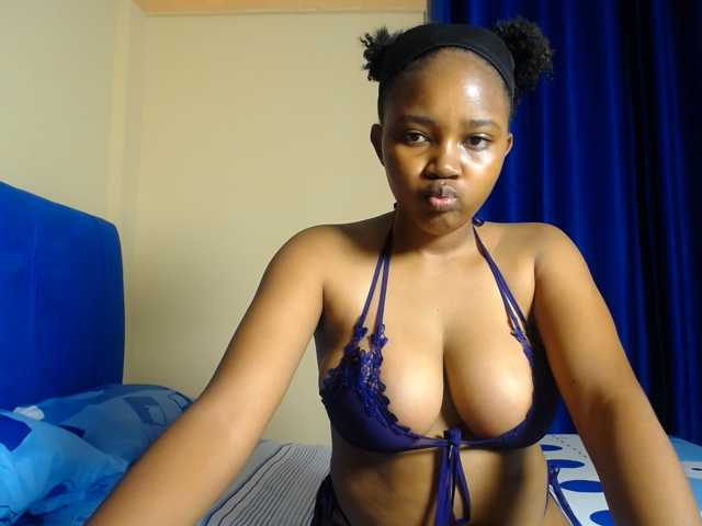 CumCloserr live cam on BongaCams