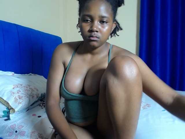 CumCloserr, en directo ahora en BongaCams