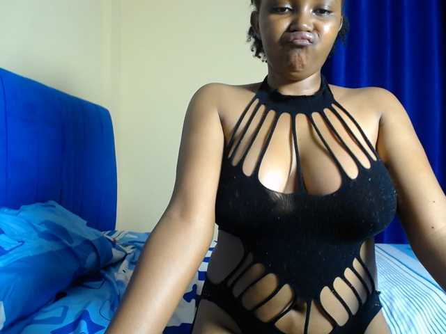 CumCloserr live cam on BongaCams