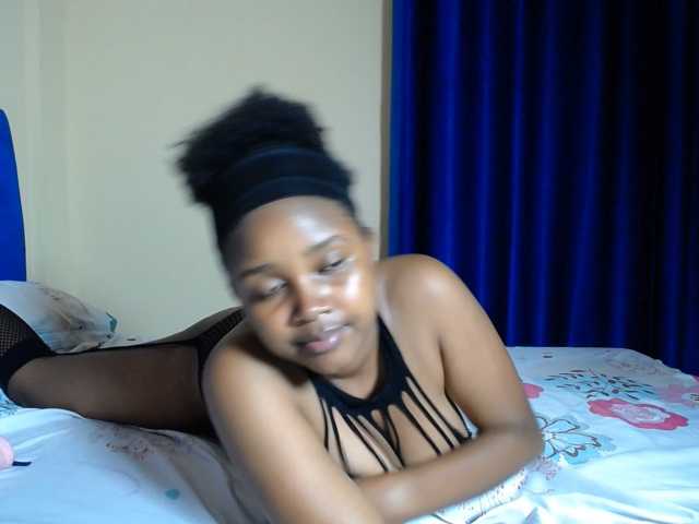 CumCloserr live cam on BongaCams