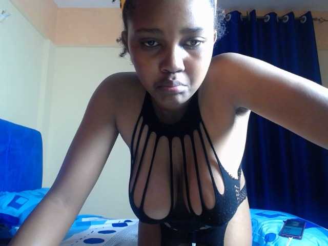 CumCloserr live cam on BongaCams
