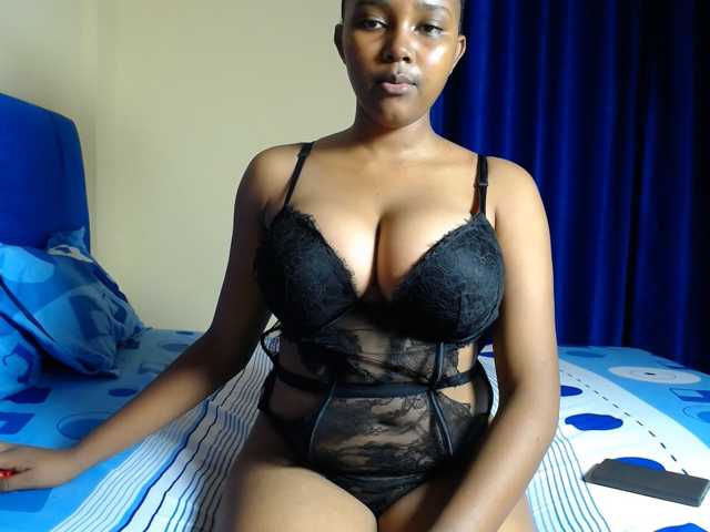 CumCloserr live cam on BongaCams