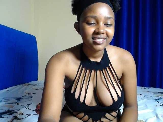 CumCloserr live cam on BongaCams