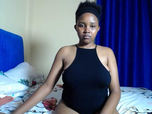 CumCloserr live cam on BongaCams