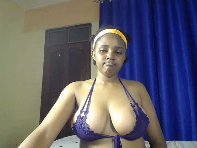 CumCloserr live cam on BongaCams