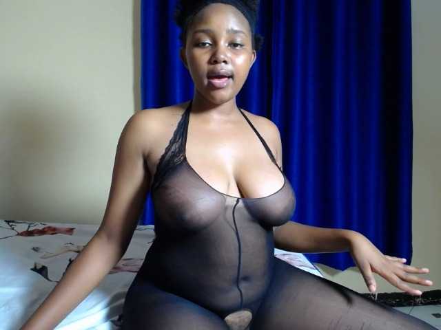 CumCloserr live cam on BongaCams