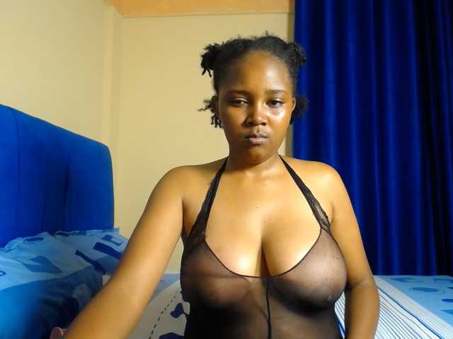 CumCloserr, en directo ahora en BongaCams