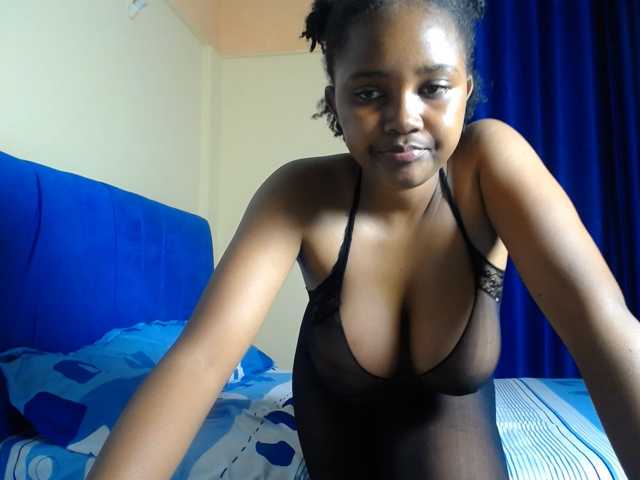 CumCloserr live cam on BongaCams