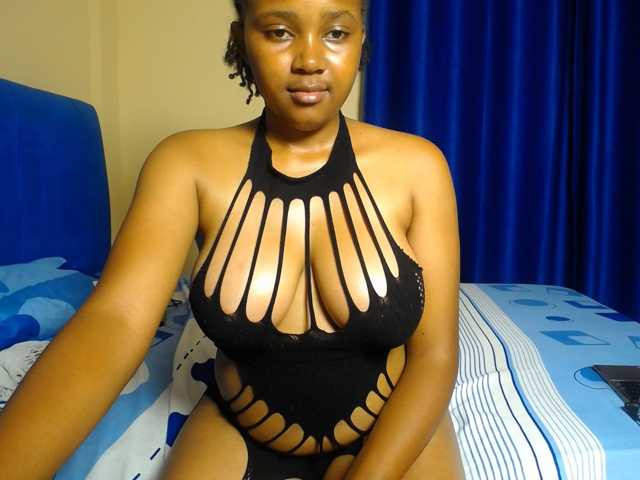 CumCloserr live cam preview