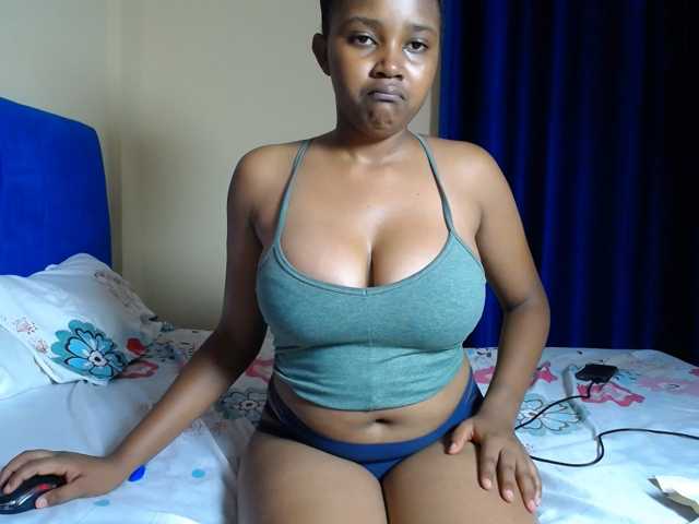CumCloserr live cam on BongaCams