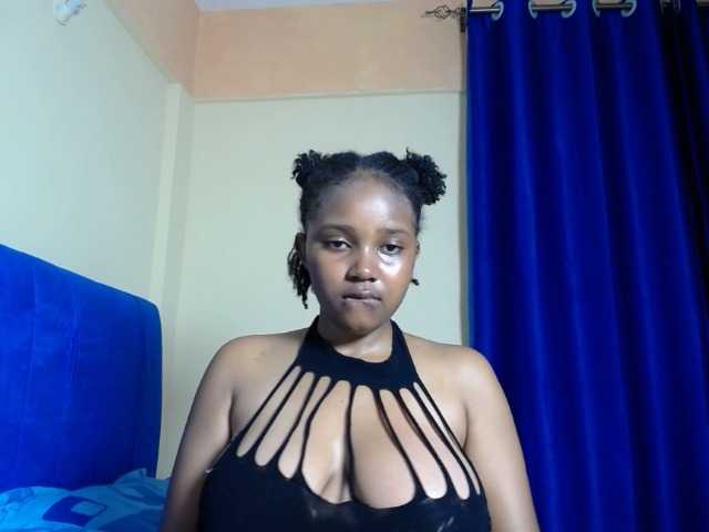 CumCloserr live cam on BongaCams