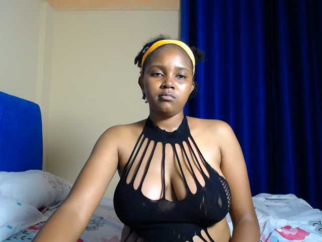 CumCloserr live cam preview