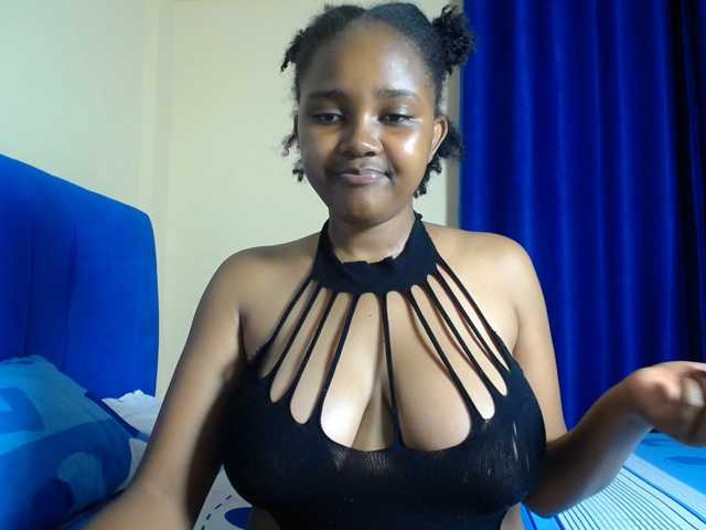 CumCloserr, live now on BongaCams