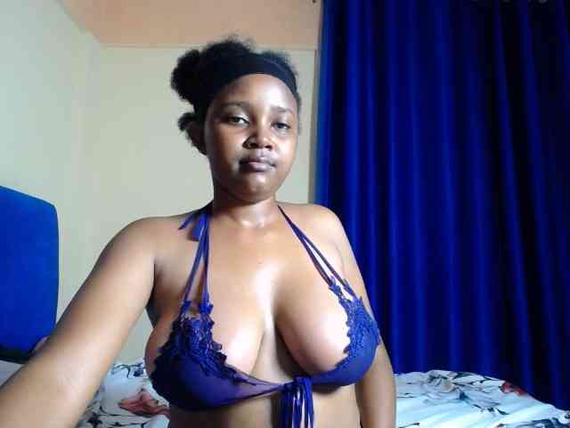 Model: CumCloserr