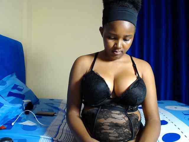 Model: CumCloserr